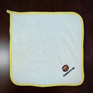 Toallas Infantiles con Diseño de Animales Pequeños, Suaves y Amigables con la Piel, Toallas de Bebé de Felpa de Coral Absorbentes, Toallas Cuadradas para Bebé - Product Image 3