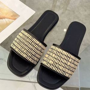 Best-Selling High End Women's Brand Sandals & Fashion Luxury Slippers Summer Casual Flats for Women Sizes 35-45 - Product Image 5