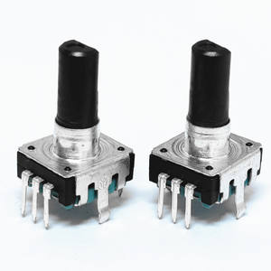Encodeur rotatif incrémental à 5 broches <span class=keywords><strong>pas</strong></span> <span class=keywords><strong>cher</strong></span> avec arbre de 12 mm, DC 5V, 12/24 impulsions/360 résolution, montage <span class=keywords><strong>DIP</strong></span>/sur panneau - Product Image 2