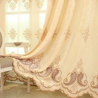 Rideaux brodés de luxe européens pour salon avec broderie épaisse et rideaux transparents pour l'ombrage