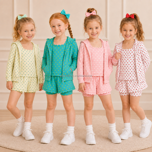 Ensemble de yoga pour filles à ourlet festonné, 3 pièces : veste à capuche avec débardeur et short intégré, couleur et taille personnalisables - Product Image 3
