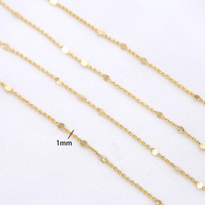 Chaîne à maillons en O en laiton plaqué or 14 carats avec paillettes |   Chaîne fine minimaliste à pampilles pour la fabrication de colliers et de bracelets - Product Image 4