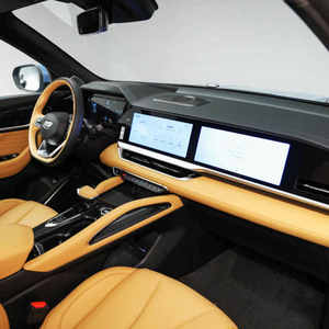 Geely Xingyue L <span class=keywords><strong>Thor</strong></span>: Auto Elettrica Usata di Alta Qualità, Grande Capacità, Cinque Posti, Quattro Ruote, con Ampia Autonomia - Product Image 5