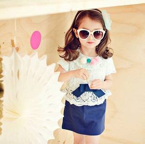 Robe de soirée en dentelle à col roulé avec nœud pour filles, vente en gros en ligne, vêtements pour enfants, collection été, provenance Chine - Product Image 2