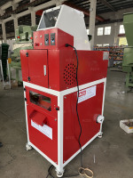 Machine de recyclage de fil de cuivre ACCE 50-80KG/H avec moteur certifié CE, prix compétitif pour la granulation de câbles en cuivre usagés