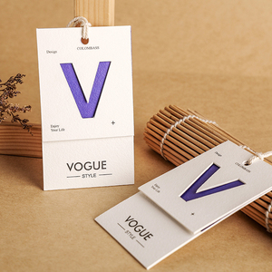 Benutzer definierte heiße Verkauf Papier hängen Etikett Stoff Kleidungs stücke Produkt beschreibung Logo Druck Zubehör <span class=keywords><strong>Tag</strong></span> - Product Image 3