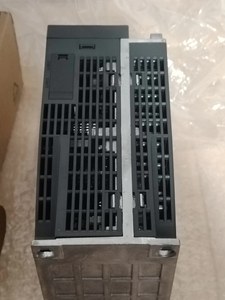 6SL32105FB110UF1 6SL3210-5FB11-0UF1 ชุดไดรฟ์อุตสาหกรรมประสิทธิภาพสูงสำหรับระบบควบคุมการเคลื่อนที่ - Product Image 2