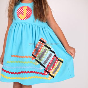 Abito da Principessa Personalizzato con Monogramma, Applicazioni Ricamate, Maniche Lunghe in Cotone e Spandex, Abbigliamento per Bambina - Product Image 2