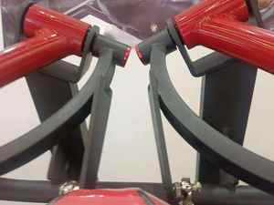 Máquina de Press de Pecho Inclinado para Gimnasios Comerciales - Equipo de Fitness de Acero Reforzado con Ángulo Ajustable para Parte Superior/Inferior del Pecho - Product Image 5