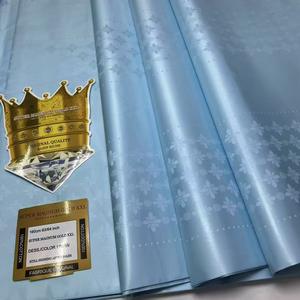 Vente Chaude <span class=keywords><strong>Tissu</strong></span> <span class=keywords><strong>Bazin</strong></span> Africain 160CM en Gros à Bas Prix avec Broderie, Imperméable, Parfumé et au Toucher Lisse pour Vêtements de Mode Masculine - Product Image 2