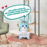 Chat positif drôle, poupée de chat tricoté mignon de 3.54 pouces, poupée d'aiguille cadeau chanceux en peluche fête d'anniversaire encouragement (bleu)