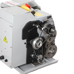 Nouvelle machine à tournage horizontale Yishou 750W Mini Metalworker à vitesse variable YS2140, haute précision, multifonctionnelle, 8 stations d'outils - Product Image 6