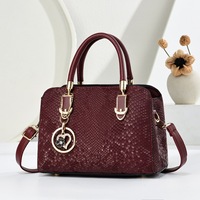 Nouveau Sac à Bandoulière Élégant pour Femme 2026, Motif Serpent Gaufré, Grande Capacité avec Fermeture Éclair, Idéal pour les Trajets Quotidiens et l'Usage Quotidien