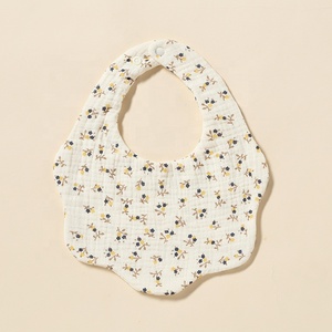 Bavoirs Maydow en coton pur à 6 couches, serviette de salive pour nouveau-né, type pétale rotatif à 360 degrés, bouton-pression pour la prévention des éclaboussures de lait - Product Image 3