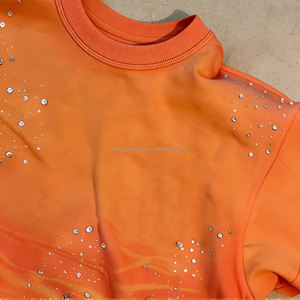 Camiseta Personalizada 100% Algodón, Estilo Desgastado, Decoloración Solar, DTG, con Pedrería, Corte Cuadrado y Recortado para Hombre - Product Image 2