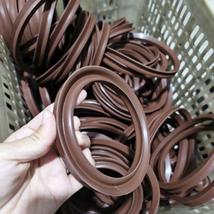 Caucho de nitrilo EDPM negro personalizado, molde no estándar, sellos de aceite tipo Y resistentes al aceite, uso industrial de alta calidad - Product Image 4