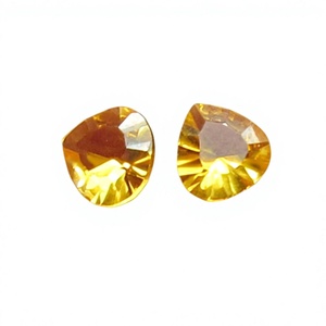 Piedra Preciosa de Citrino Natural 100% Genuino de Alta Calidad, Corte Facetado en Forma de Corazón, Color Amarillo, Marca Gopika, Origen Rajasthan, Precio al por Mayor - Product Image 1