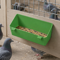 Mangeoire rectangulaire suspendue en plastique vert pour pigeons, conteneur d'alimentation pour oiseaux