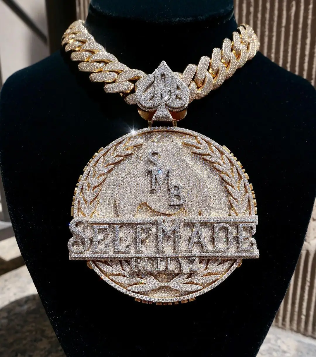 Hiphop Jewelry Iced Out VVS Moissanite Diamond Mossanite Pendant Custom Logo 925 Sterling Silver Self Made Moissanite Pendant