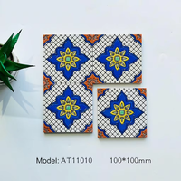 Carreaux en céramique marocains effet encaustique 100x100mm, motifs géométriques classiques, finition brillante, carreaux muraux pour villa, balcon, escalier
