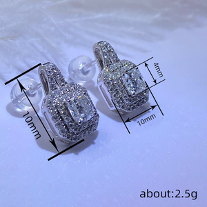 Orecchini a Perno Geometrici da Sposa, Gioielli Eleganti e Scintillanti per Donna, Accessorio Moda per Uso Quotidiano, Idea Regalo - Product Image 3