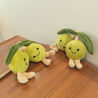 Porte-clés en peluche mignon double olive verte, pendentif de sac en forme de fruit de dessin animé, breloque alimentaire Kawaii pour enfants, idéal pour les fêtes d'anniversaire