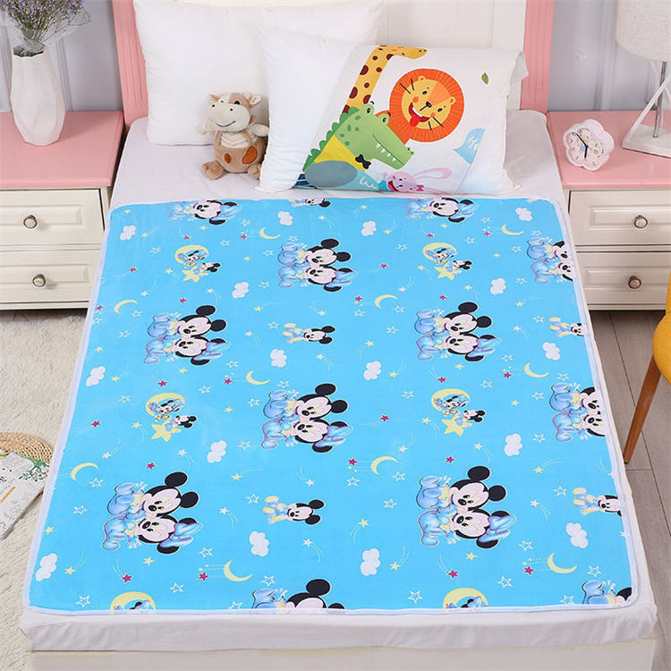 มิกกี้สีฟ้า