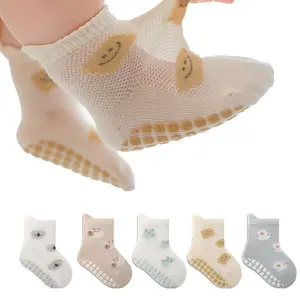 Primavera verano calcetines de bebé nuevos niños calcetines de algodón transpirable absorbente de sudor antideslizante niño barato