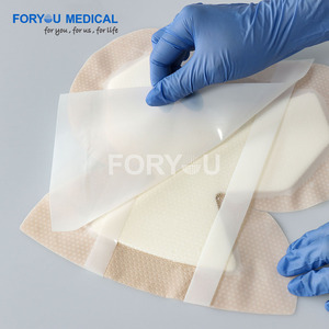Pansement en mousse de silicone avec bordure auto-adhésive 10*10cm Formes personnalisées pour les brûlures de 1ère et 2ème degré Soins des plaies - Product Image 4