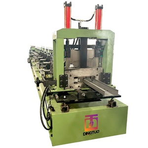 Completamente automatico regolabile da 80 a 300 Standard C Purlin Roll formatrice per macchine per la produzione di piastrelle - Product Image 2