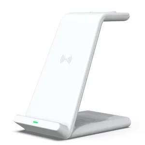 Prodotti più venduti 2024 3 in 1 supporto per caricabatterie wireless OEM staffa Desktop Multi-funzione wireless ricarica rapida