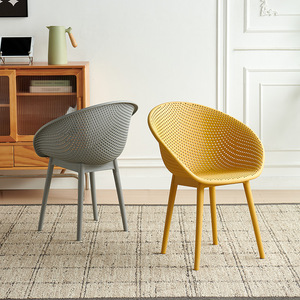 <span class=keywords><strong>Sillones</strong></span> <span class=keywords><strong>de</strong></span> Diseño <span class=keywords><strong>de</strong></span> Plástico Estilo Crema, <span class=keywords><strong>Sillas</strong></span> <span class=keywords><strong>de</strong></span> Plástico Perforadas Únicas <span class=keywords><strong>para</strong></span> Patios, Jardines, Balcones <span class=keywords><strong>y</strong></span> Hogares Minimalistas al Aire Libre - Product Image 2