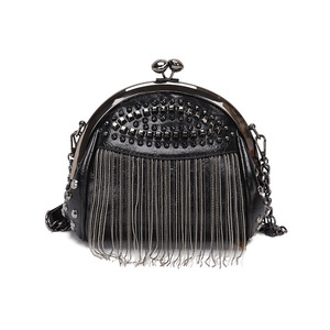 Fabrik Großhandel Damen Niet Handtaschen Frauen Umhängetaschen Quaste Geldbörsen - Product Image 1