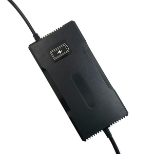 PowerSmart Caricatore 42V 2A Per Batteria 36V Li-Ion – Connettore Trapezoidale A 5 Poli, 84W Per SSLC084V42M