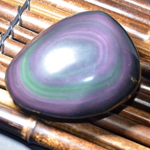 Artigianato in pietra naturale tumble <span class=keywords><strong>Stone</strong></span> arcobaleno ossidiana burattata pietra di palma per la decorazione curativa ornamento AitaJewelry - Product Image 6