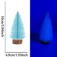 Mini sapin fluorescent bleu réactif aux UV de 10 cm, petit sapin sur base en bois pour décoration de table de fête sous lumière noire