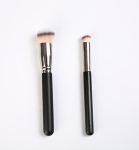 แปรงแต่งหน้าคอนทัวร์จมูก ขนแปรงนุ่ม หัวแบนโค้งมน แปรงรองพื้น คอนซีลเลอร์ แปรงแต่งหน้าใบหน้า - Product Image 1