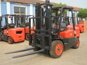 Truk forklift diesel seimbang CPCD35 kapasitas muatan 3.5ton