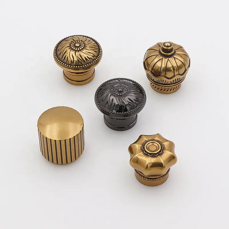 Bouchon de parfum Fabricant de luxe 15mm Bronze ABS Aluminium Sertissage Bouteille Couvercle Magnétique Zamac Parfum Cap