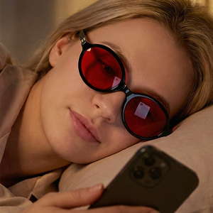 Gafas para Dormir Mejor, Gafas <span class=keywords><strong>de</strong></span> Sol, Gafas para <span class=keywords><strong>Juegos</strong></span> <span class=keywords><strong>de</strong></span> Computadora, Gafas con Filtro <span class=keywords><strong>de</strong></span> Luz Azul, <span class=keywords><strong>Lentes</strong></span> con Tinte Rojo para Hombre y Mujer - Product Image 3