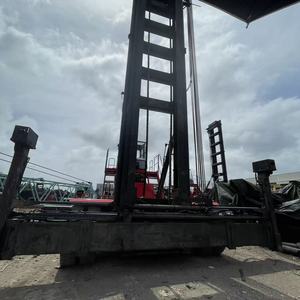 รถยกตู้คอนเทนเนอร์ไฟฟ้า Kalmar DCE80/DCE90 ขนาด 8/9 ตัน พร้อมระบบไฮดรอลิกย้ายตู้ด้านข้าง เสากระโดงสองตอน รองรับการวางซ้อน 7 ชั้น - Product Image 2