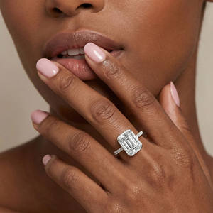 Bague de fiançailles pour femme, solitaire halo, diamant de laboratoire de 4,25 carats, certifié IGI, argent sterling 925, pour mariage, fête, anniversaire - Product Image 5