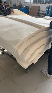 Watte/Polsterung/Füllung/Batting <span class=keywords><strong>Polyester</strong></span> 70/80g aus recyceltem <span class=keywords><strong>Polyester</strong></span> für Kleidungs stücke und Bettwäsche - Product Image 4