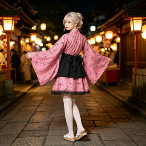 Conjunto de Kimono de Cosplay de Nezuko de Yi Xiaoyi, Disfraz de Anime Rosa para Halloween, Top, Falda y Cinturón - Product Image 1