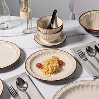 Service de table en céramique durable de style rétro européen, bols, assiettes, couleur sous-glaçure de luxe léger, compatible micro-ondes, réutilisable, pour la maison