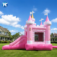 Château gonflable rose en PVC avec toboggan et aire de saut, thème ferme ou licorne, pour fêtes en extérieur dans la cour