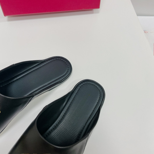 Mules élégantes en cuir véritable noir, imperméables, respirantes, antidérapantes, à bout rond et talon plat, pour l'automne/le printemps, idéales pour les trajets quotidiens. - Product Image 5