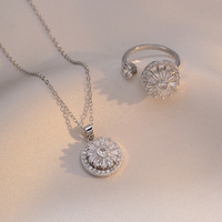 MC204 Vente en Gros Plaqué Or Clavicule Chaîne Collier Rotatif Zircon Boucles D'oreilles Anneau De Mode Ensemble de Bijoux pour les Femmes