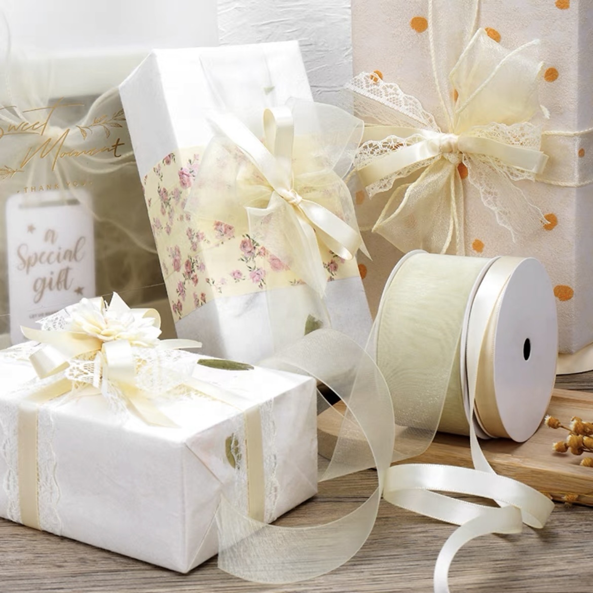 Holiday Ribbon Customized Gift Wrap Satin Ribbon Personalized Printing 100% Polyester Satin Ribbon