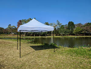 Tente de plage pliable automatique en PVC imperméable fabriquée en usine, idéale pour les événements, les salons professionnels, les fêtes en plein air, etc. - Product Image 2